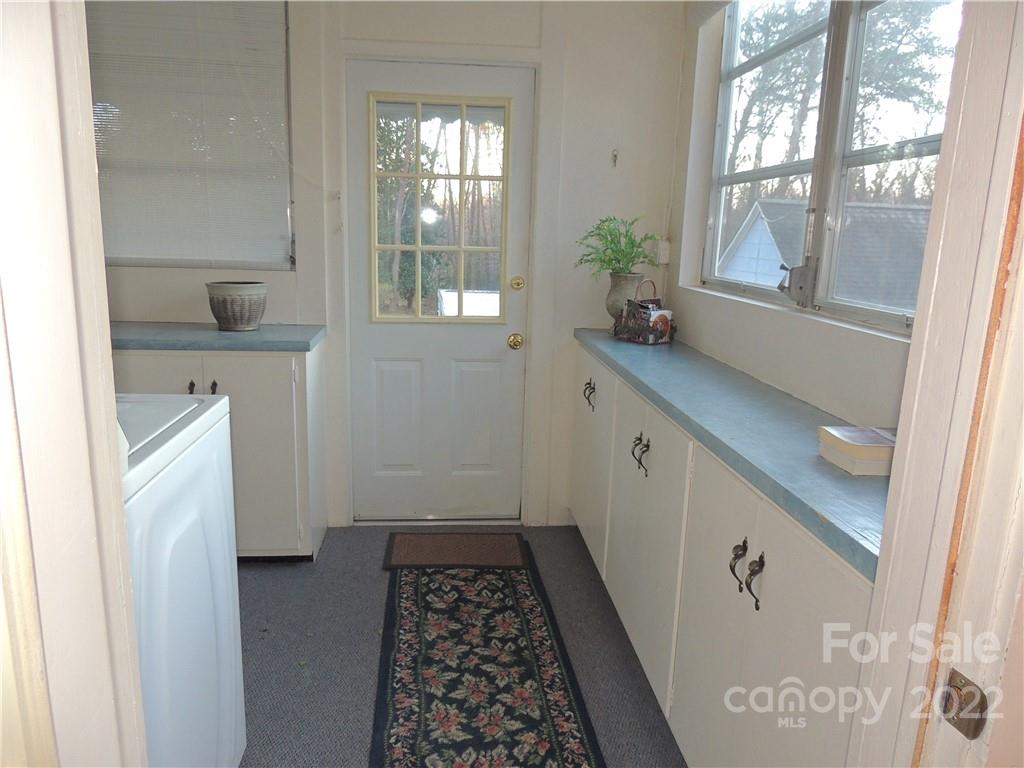 209 West Mountain Street Rutherfordton, NC 28139 - Photo 12 of 31 Gallery Image 12