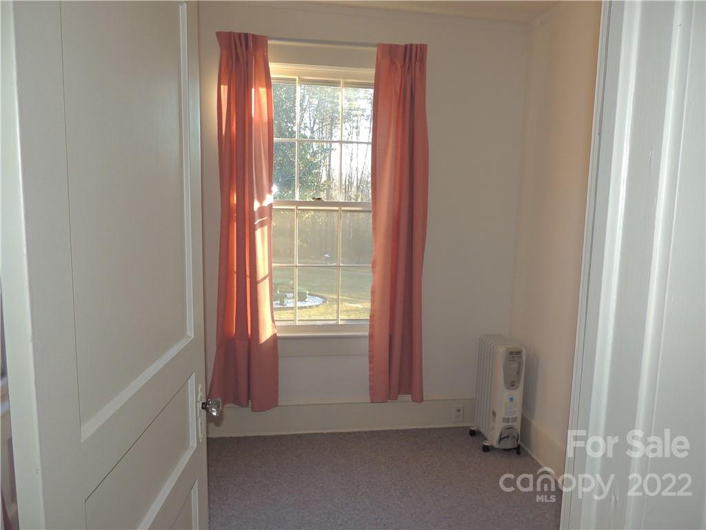 209 West Mountain Street Rutherfordton, NC 28139 - Photo 15 of 31 Gallery Image 15