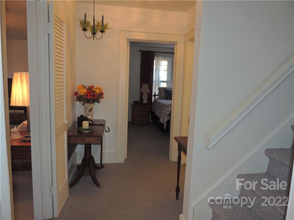 209 West Mountain Street Rutherfordton, NC 28139 - Photo 17 of 31 Gallery Image 17