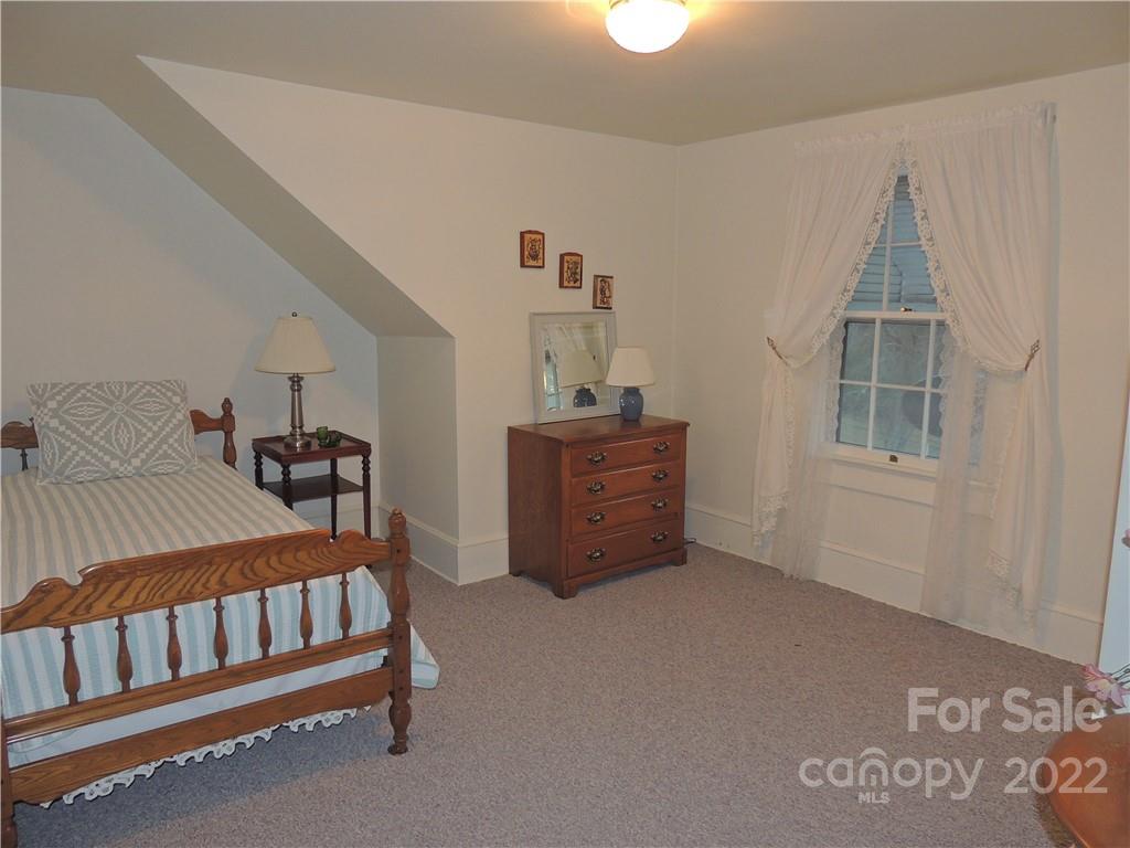 209 West Mountain Street Rutherfordton, NC 28139 - Photo 21 of 31 Gallery Image 21