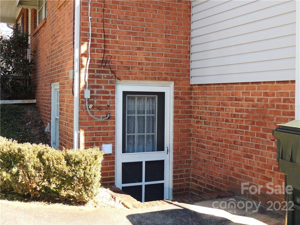 209 West Mountain Street Rutherfordton, NC 28139 - Photo 27 of 31 Gallery Image 27