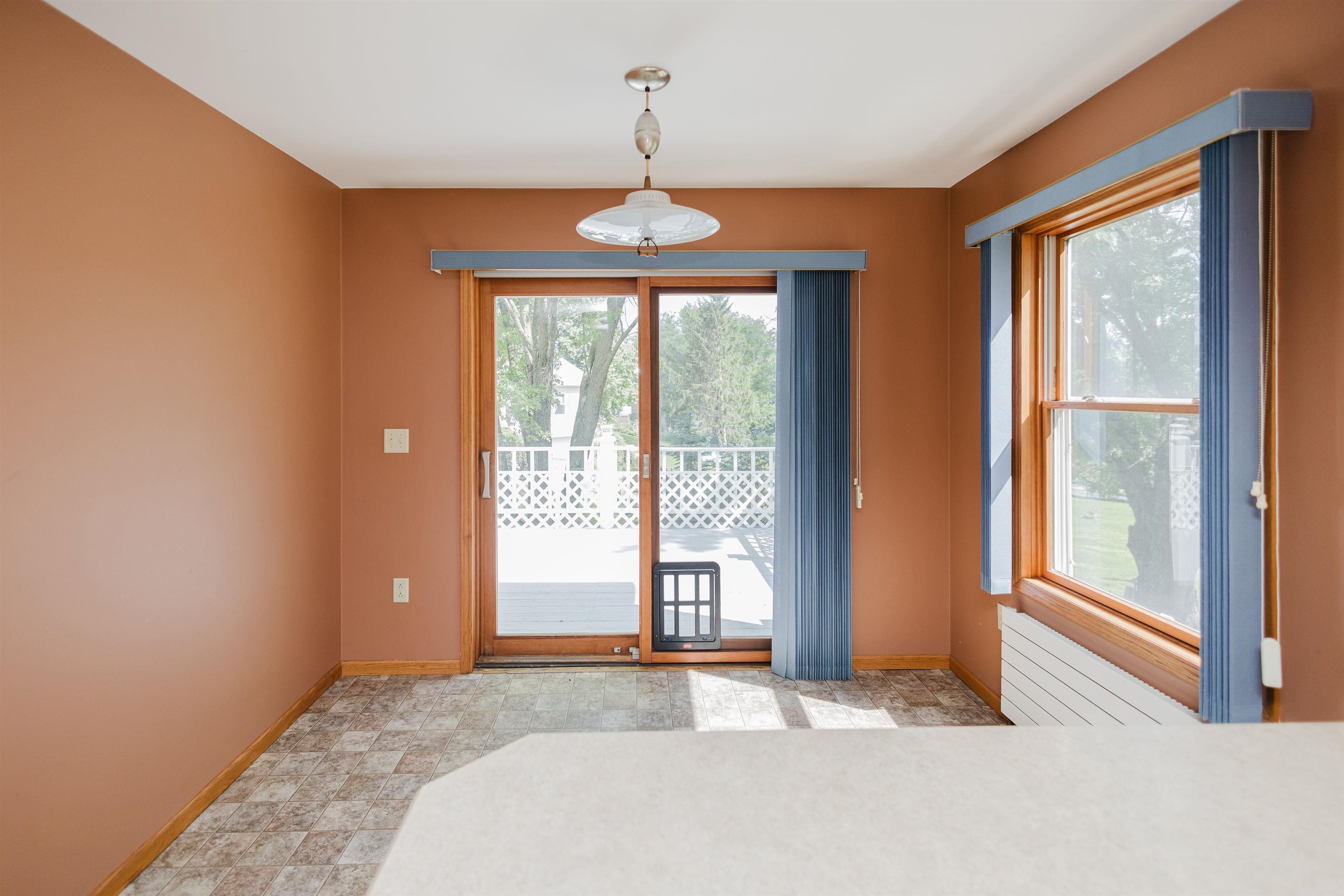 607 Dodge Street Mineral Point, WI 53565 - Photo 22 of 64