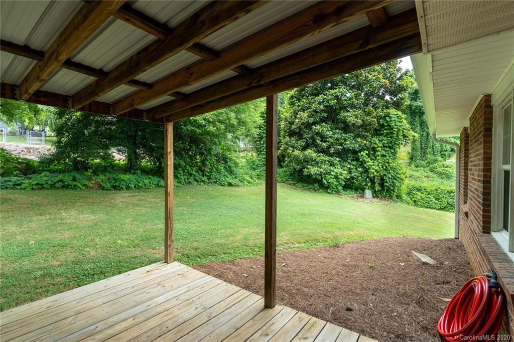537 Souther Road Fletcher, NC 28732 - Photo 2 of 31 a view of a porch with a backyard