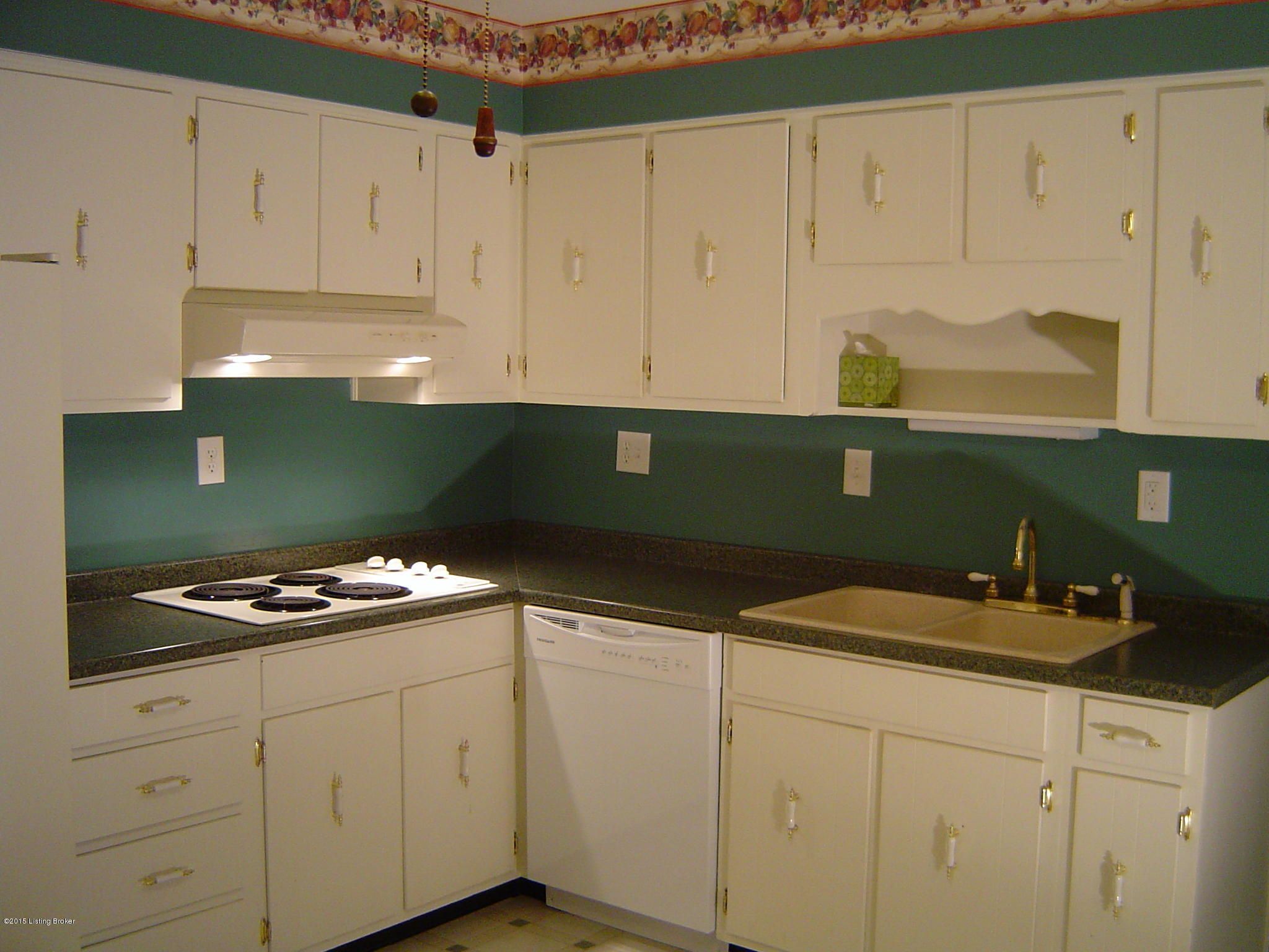 4106 Cottagehill Road Louisville, KY 40299 - Photo 11 of 24 DSC03487