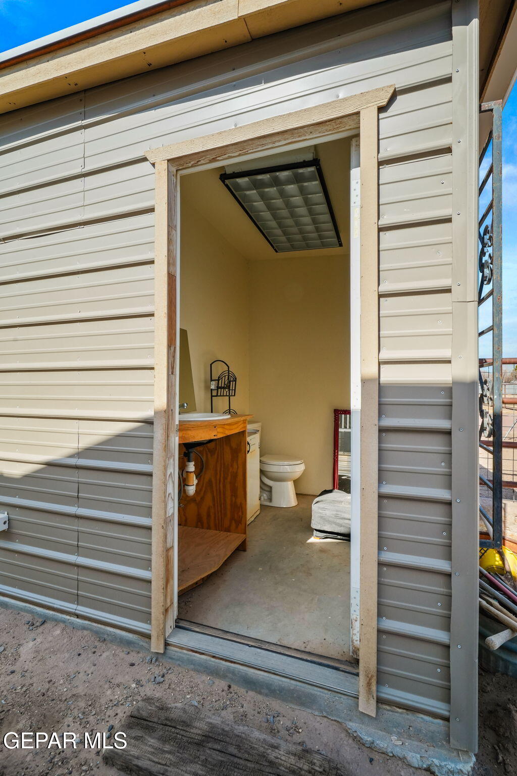 12435 Sugden Road Clint, TX 79836 - Photo 38 of 54 12435 Sugden-48