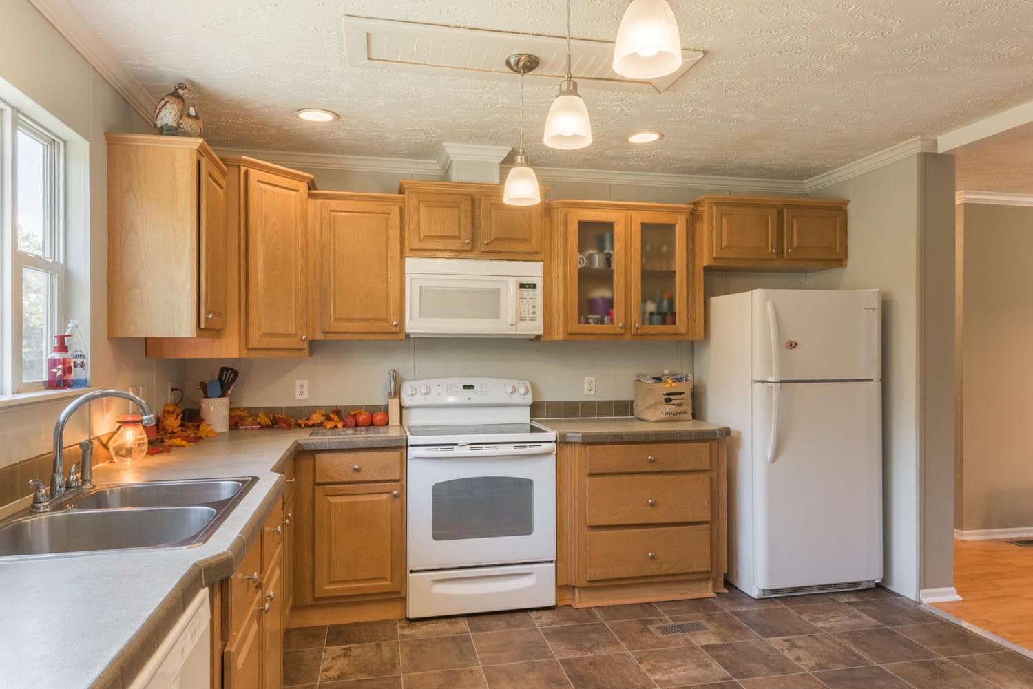 9879 Reynolds Road Soddy-Daisy, TN 37379 - Photo 16 of 27 Gallery Image 16