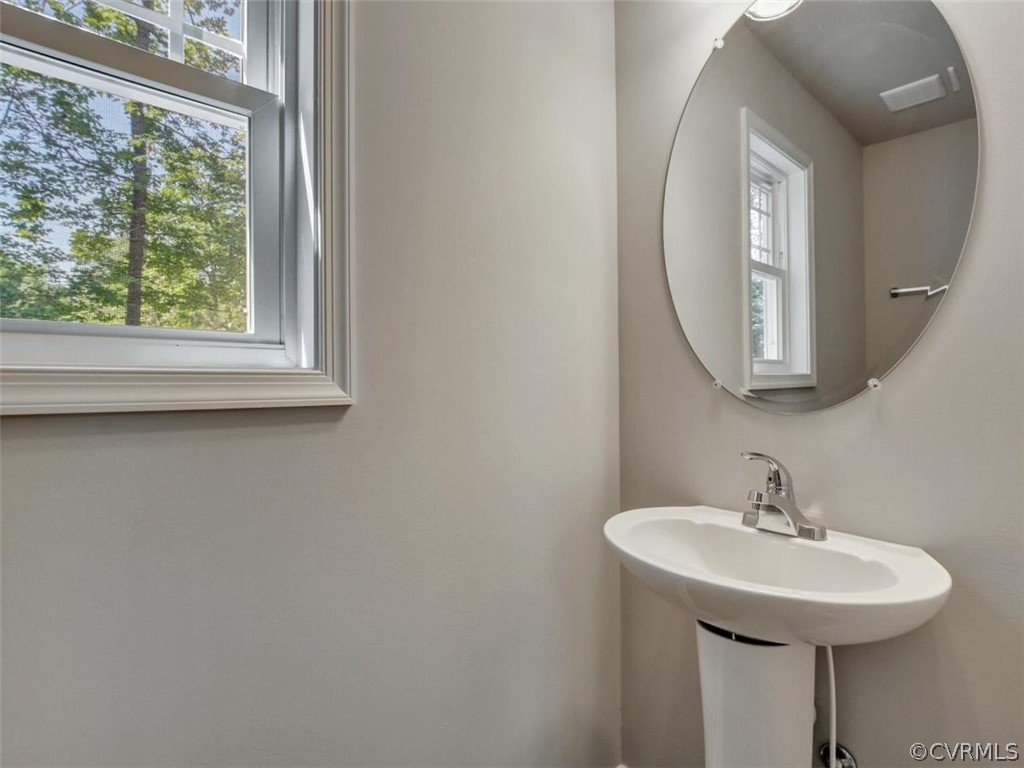 12031 Corte Castle Road Chesterfield, VA 23838 - Photo 14 of 28 Gallery Image 14