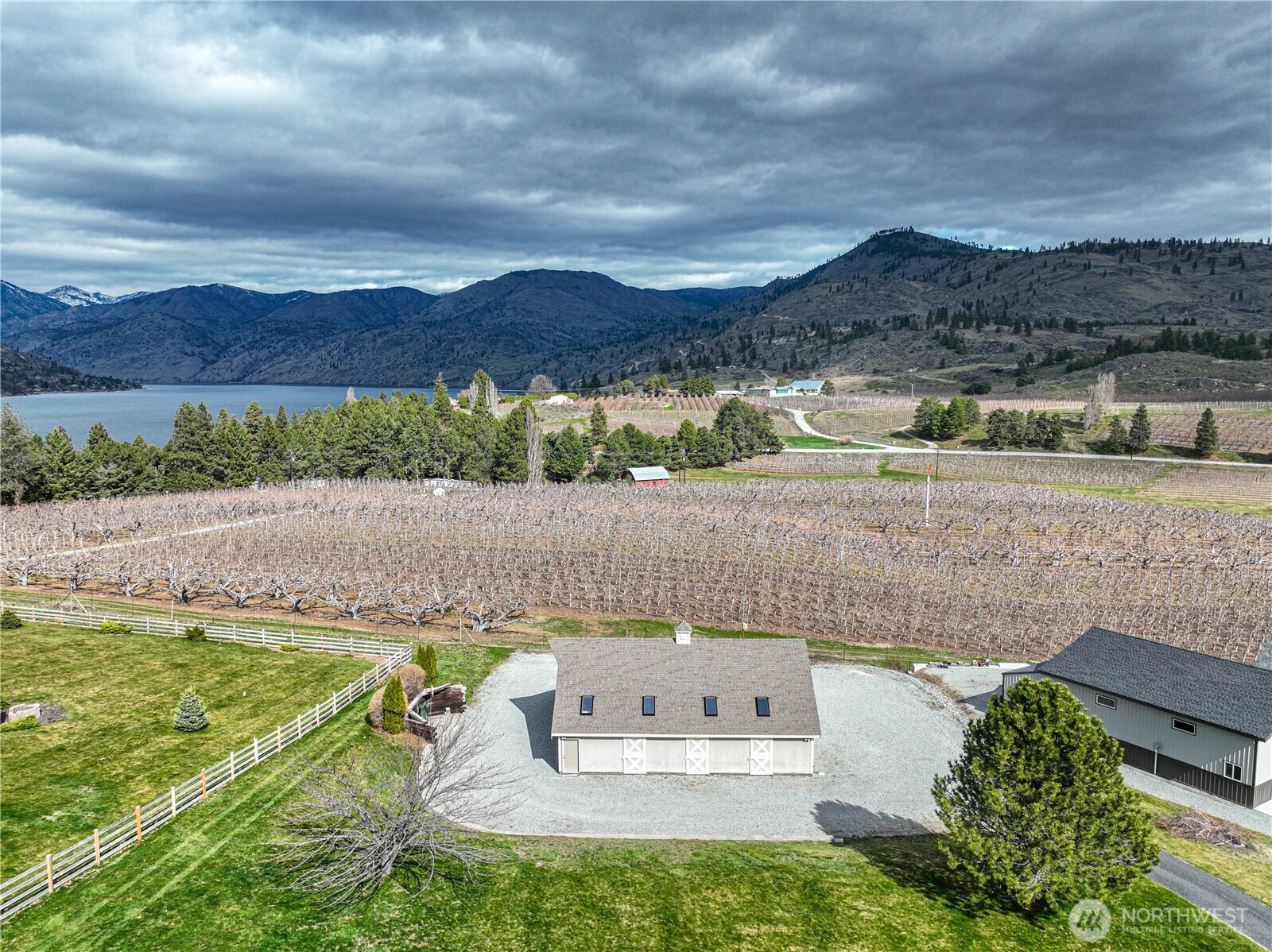 720 Loop Avenue Manson, WA 98831 - Photo 31 of 40