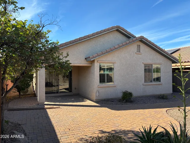 $2,050 | 8011 South 70th Drive, Laveen, AZ 85339