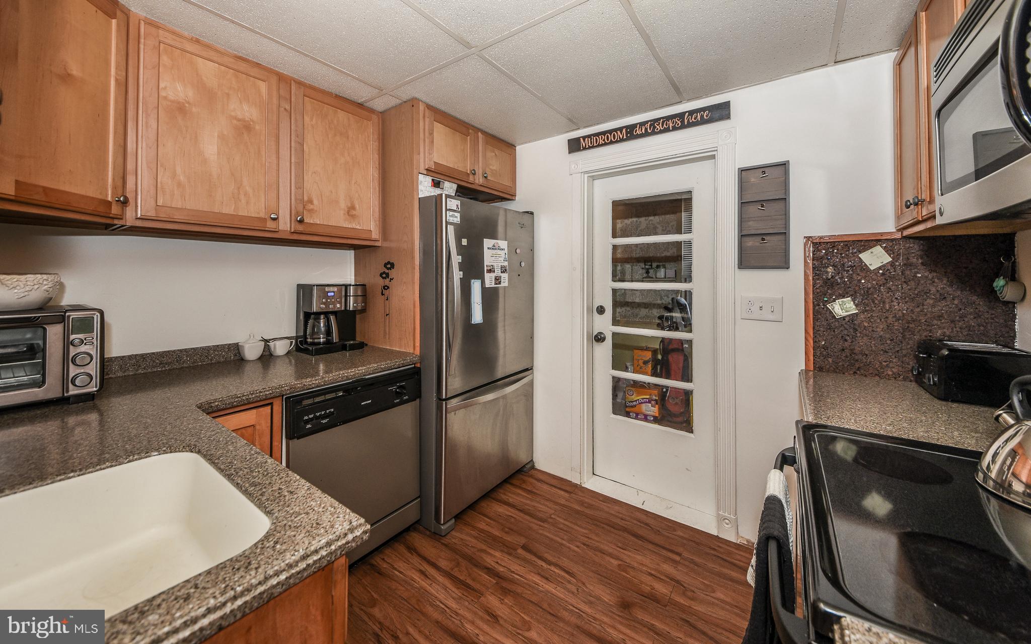 1744 Ford Road Bristol, PA 19007 - Photo 11 of 24 Gallery Image 11