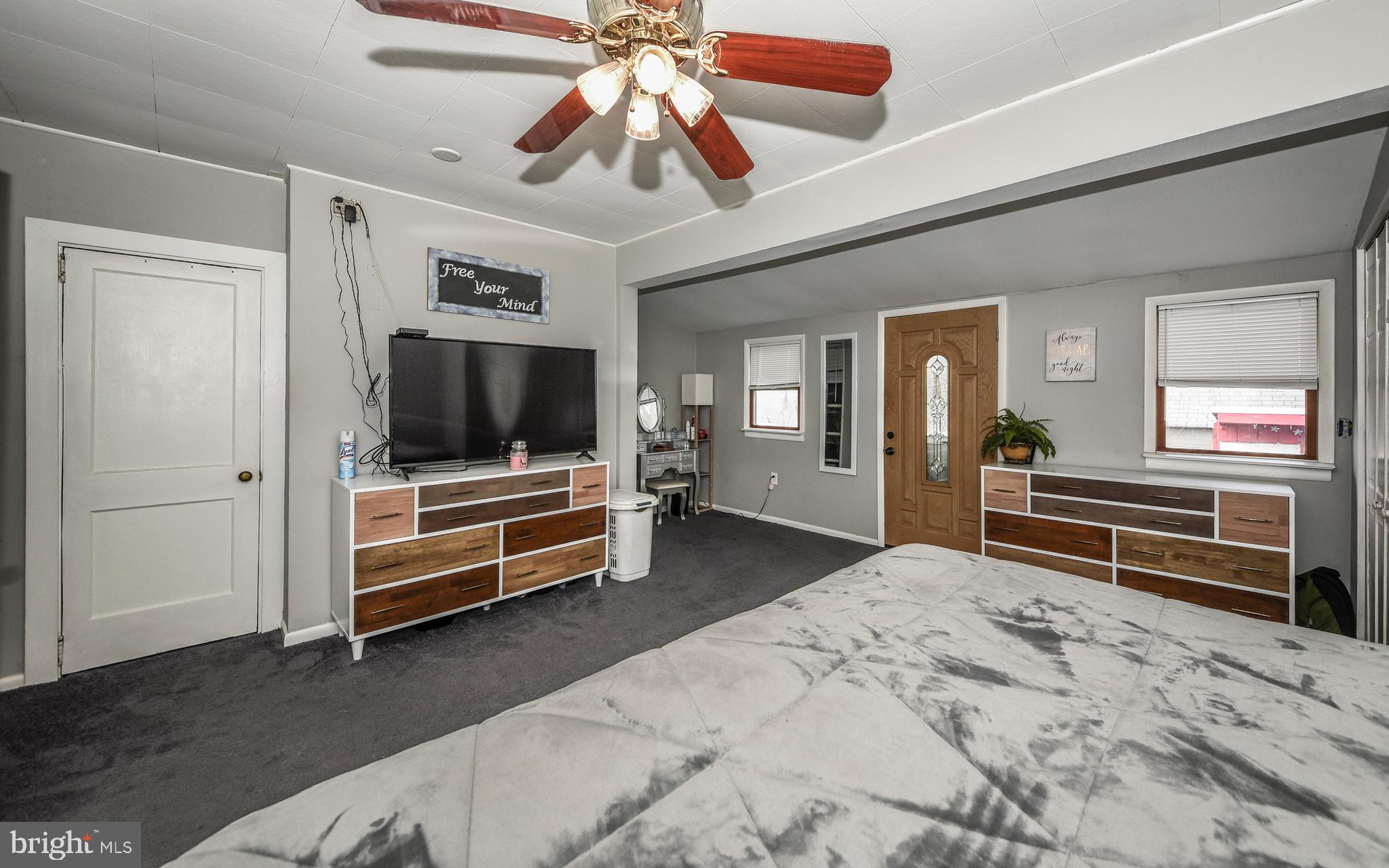 1744 Ford Road Bristol, PA 19007 - Photo 18 of 24 Gallery Image 18