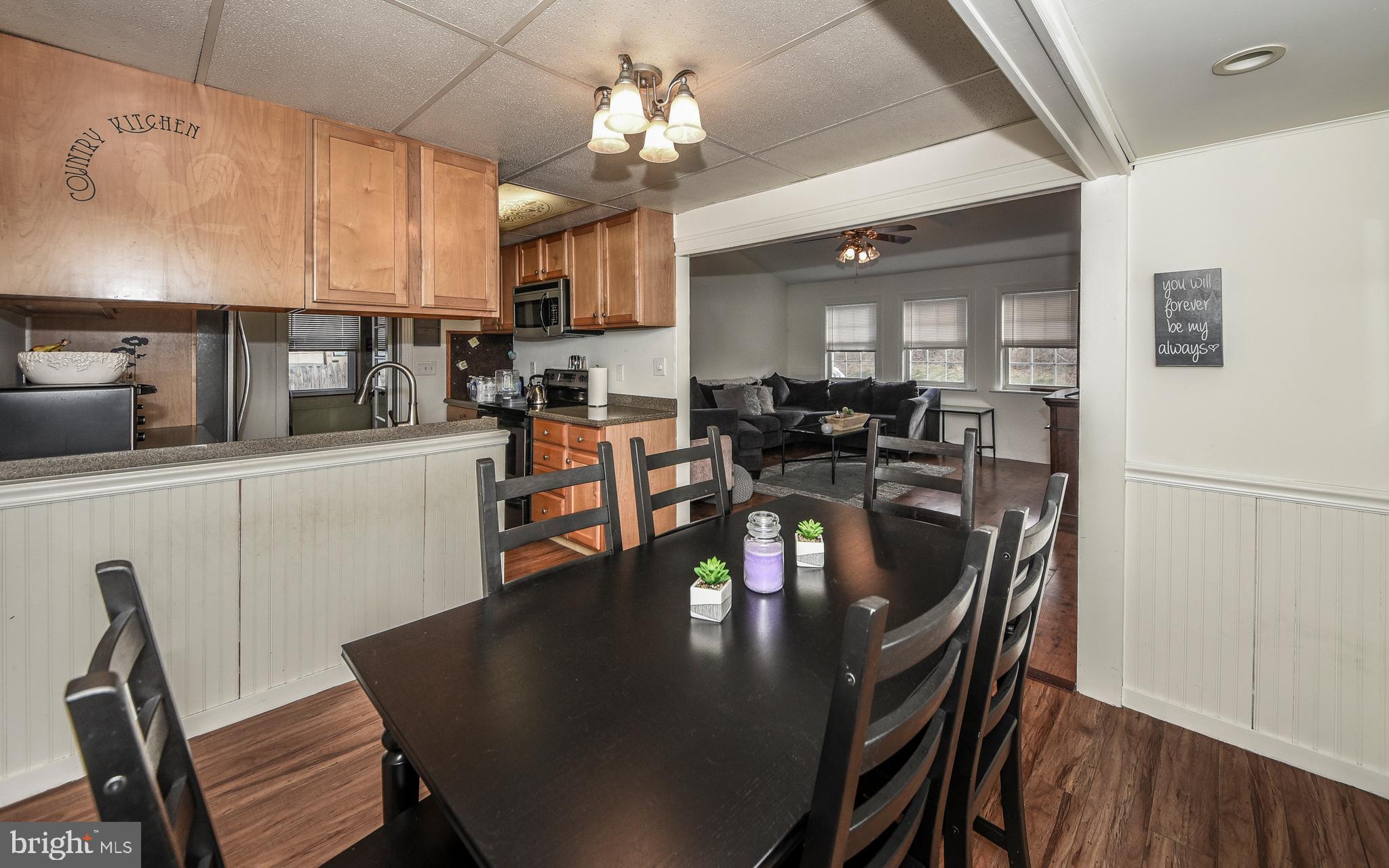 1744 Ford Road Bristol, PA 19007 - Photo 10 of 24 Gallery Image 10
