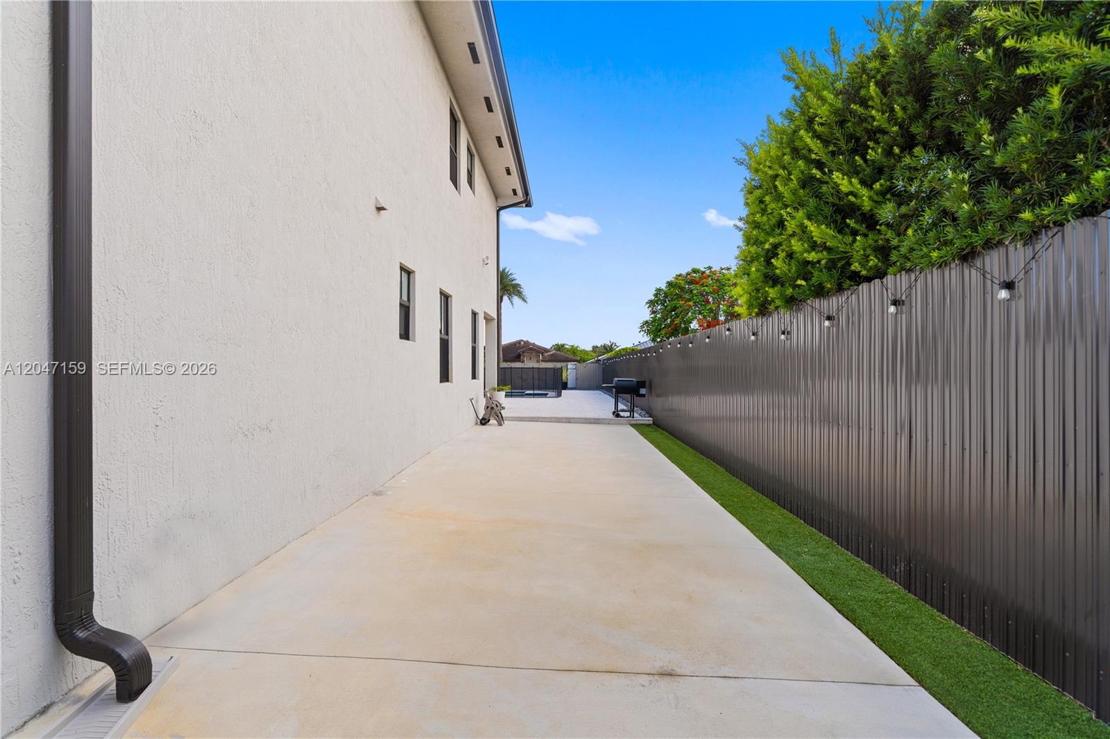 14747 Southwest 38th Terrace Miami, FL 33185 - Photo 37 of 46