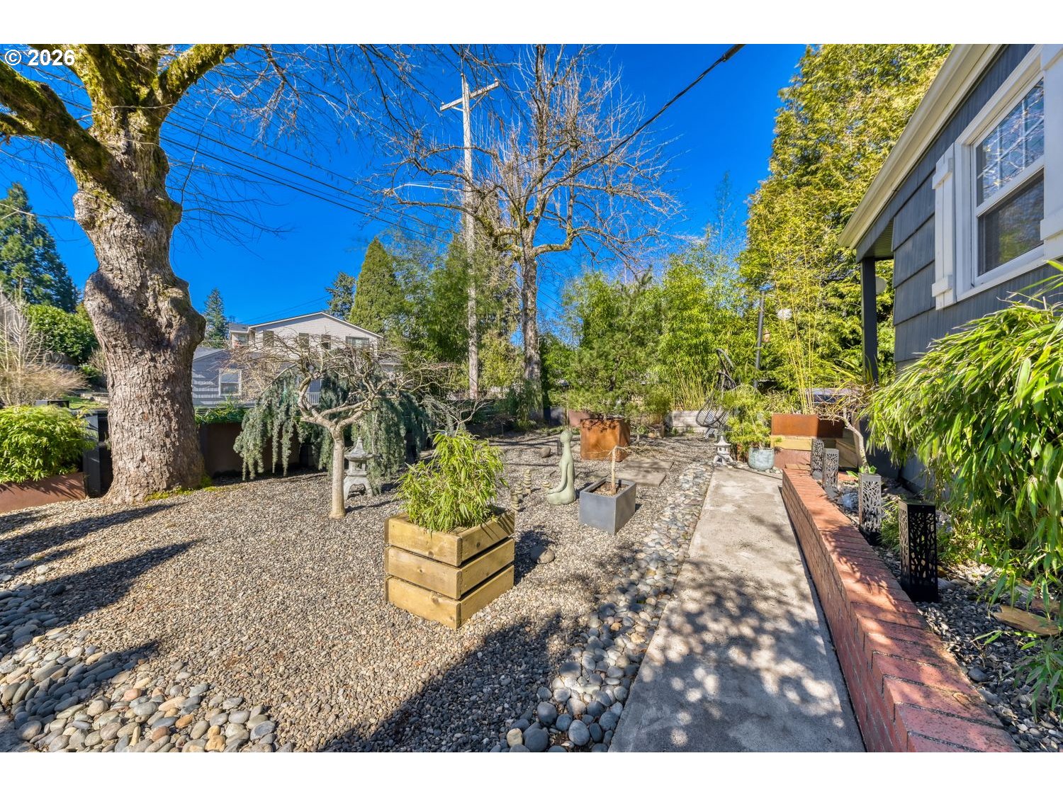 4667 Exeter Street West Linn, OR 97068 - Photo 3 of 31 Front Yard