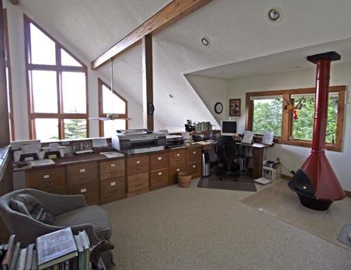 12 North Westridge Road Slatyfork, WV 26291 - Photo 13 of 21 Loft area for an office