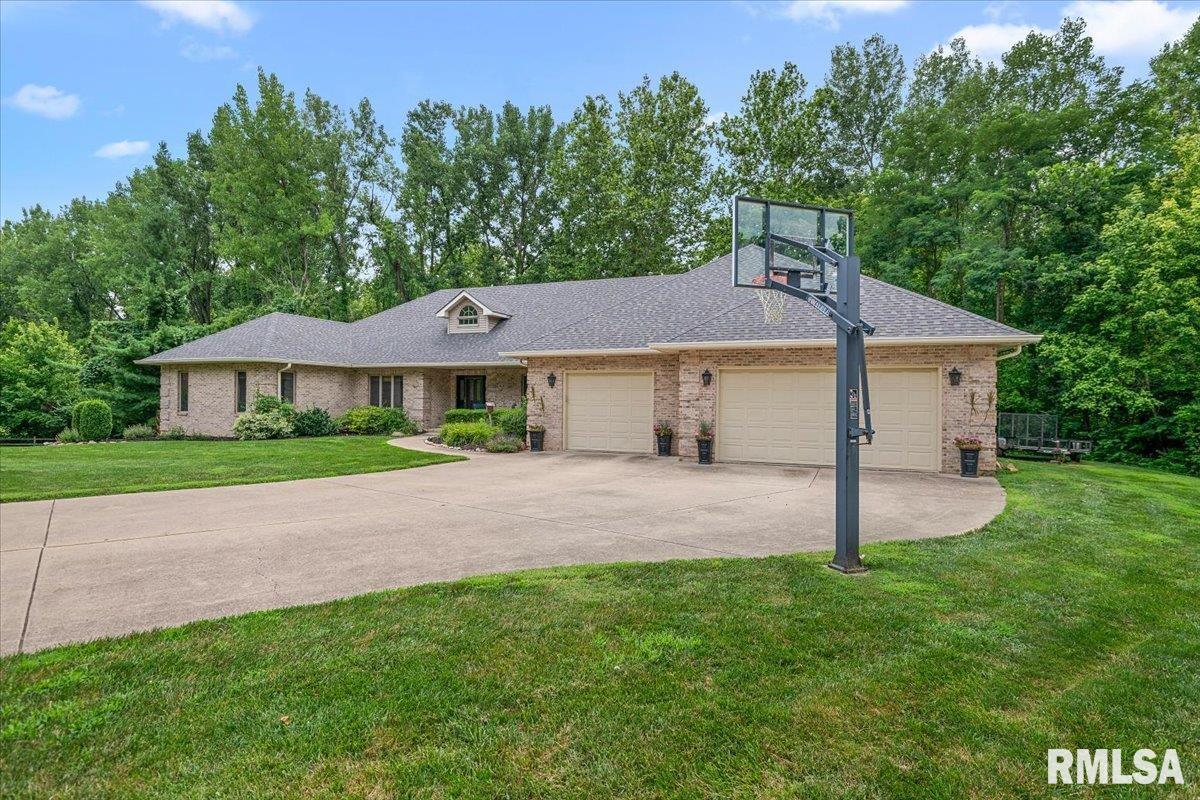 3620 Melissa Drive Springfield, IL 62711 - Photo 3 of 71