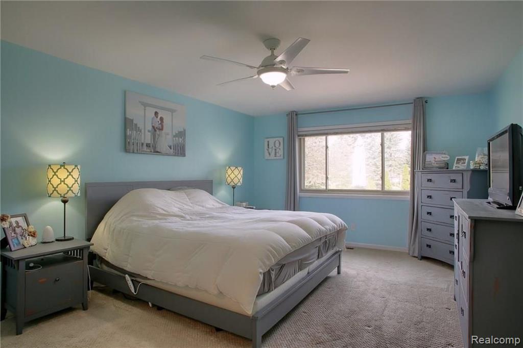 51955 Lillian Road Chesterfield, MI 48047 - Photo 16 of 33