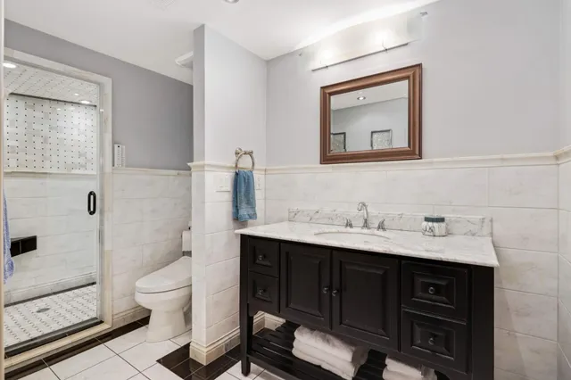 $2,795,000 | 3890 Sunset Drive, Spring Park, MN 55384