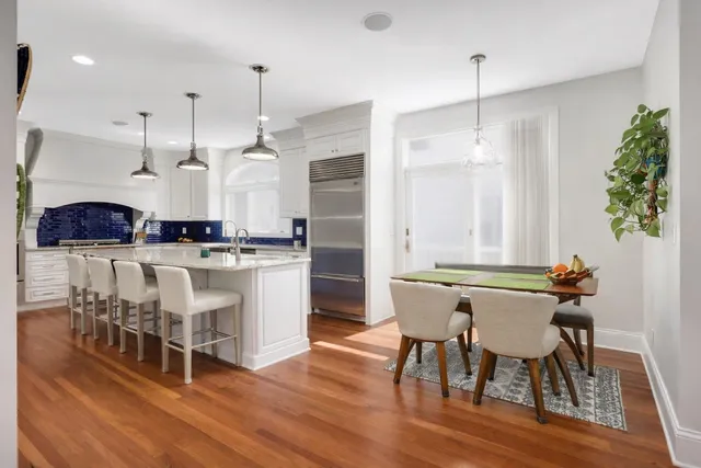 $2,795,000 | 3890 Sunset Drive, Spring Park, MN 55384