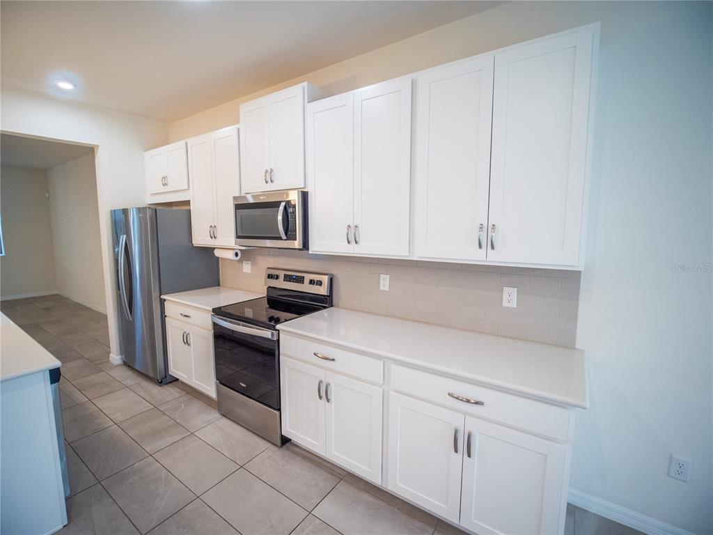 9175 Longship Alley Orlando, FL 32832 - Photo 12 of 32