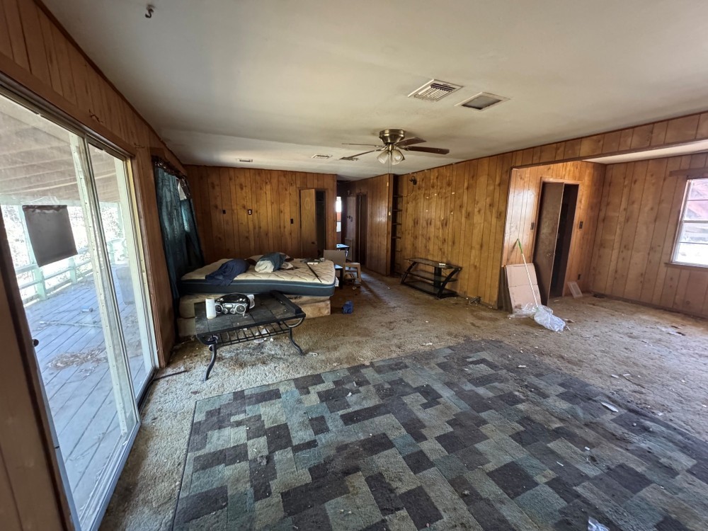 24532 Tyrone Street Hempstead, TX 77445 - Photo 8 of 11 a view of a room with gym equipment