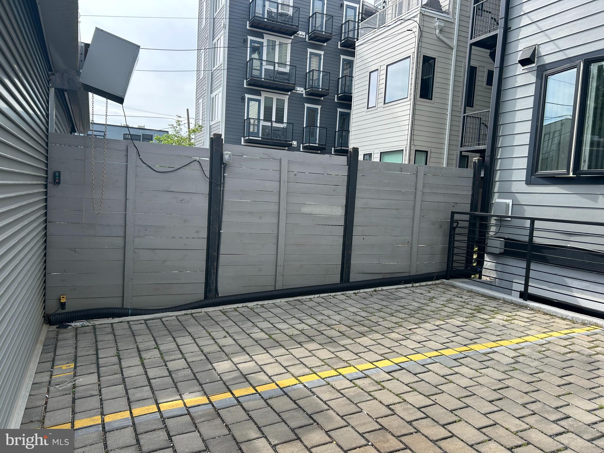 818 Kennedy Street Northwest, Unit 9 Washington, DC 20011 - Photo 21 of 23 a view of a house with backyard