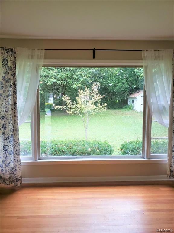 28411 Ridgebrook Road Farmington Hills, MI 48334 - Photo 27 of 35