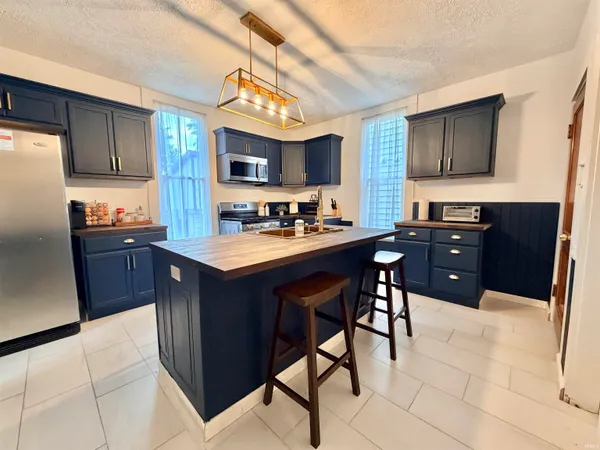 $319,900 | 23 Washington Avenue, Evansville, IN 47713