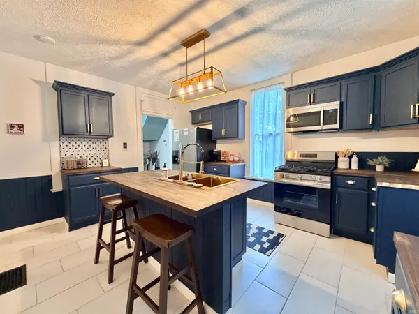 $319,900 | 23 Washington Avenue, Evansville, IN 47713