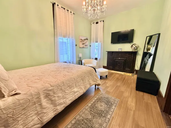 $319,900 | 23 Washington Avenue, Evansville, IN 47713