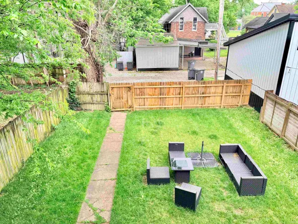 $319,900 | 23 Washington Avenue, Evansville, IN 47713
