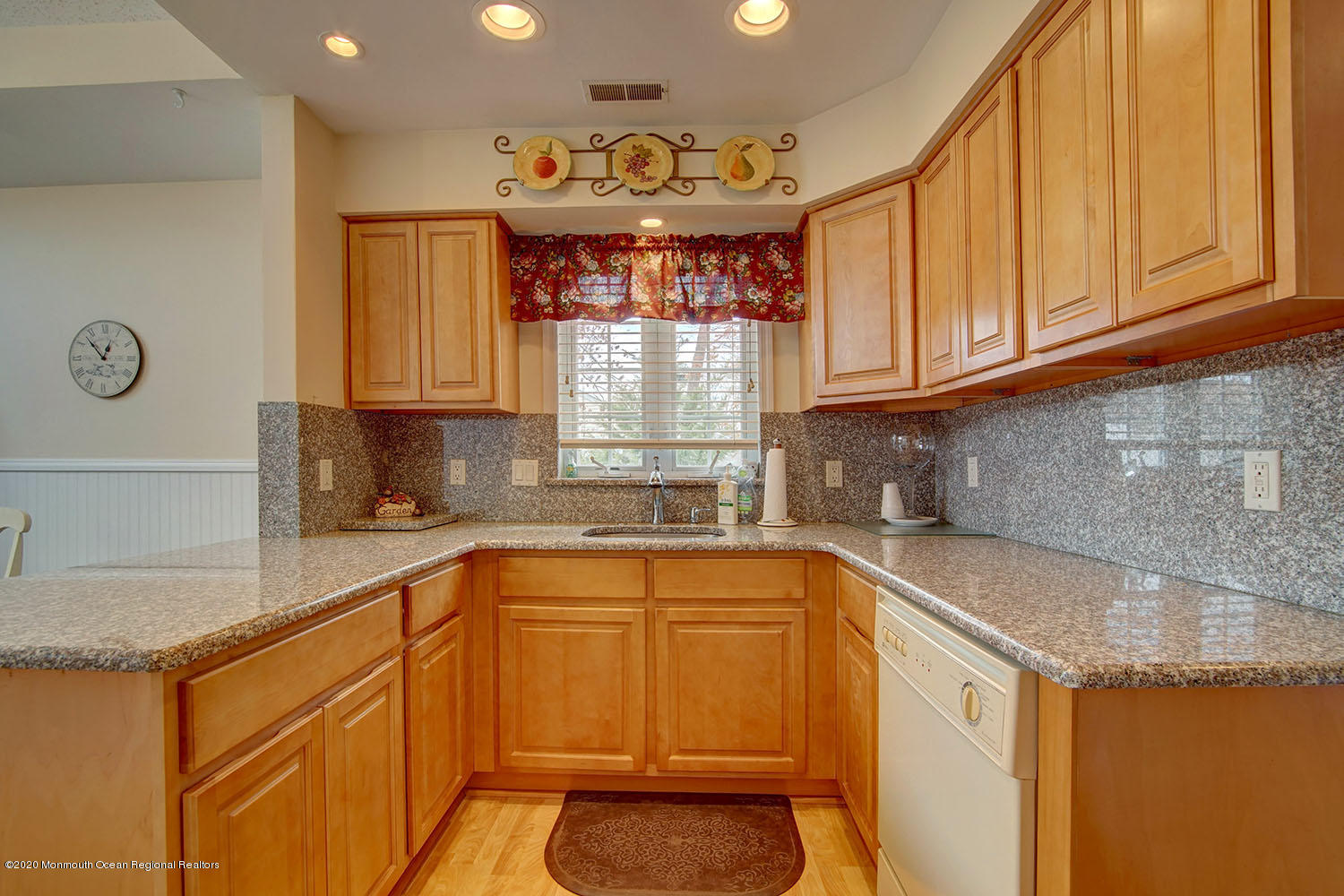 10 Clyde Square Jackson, NJ 08527 - Photo 5 of 28 DSC07122And8more