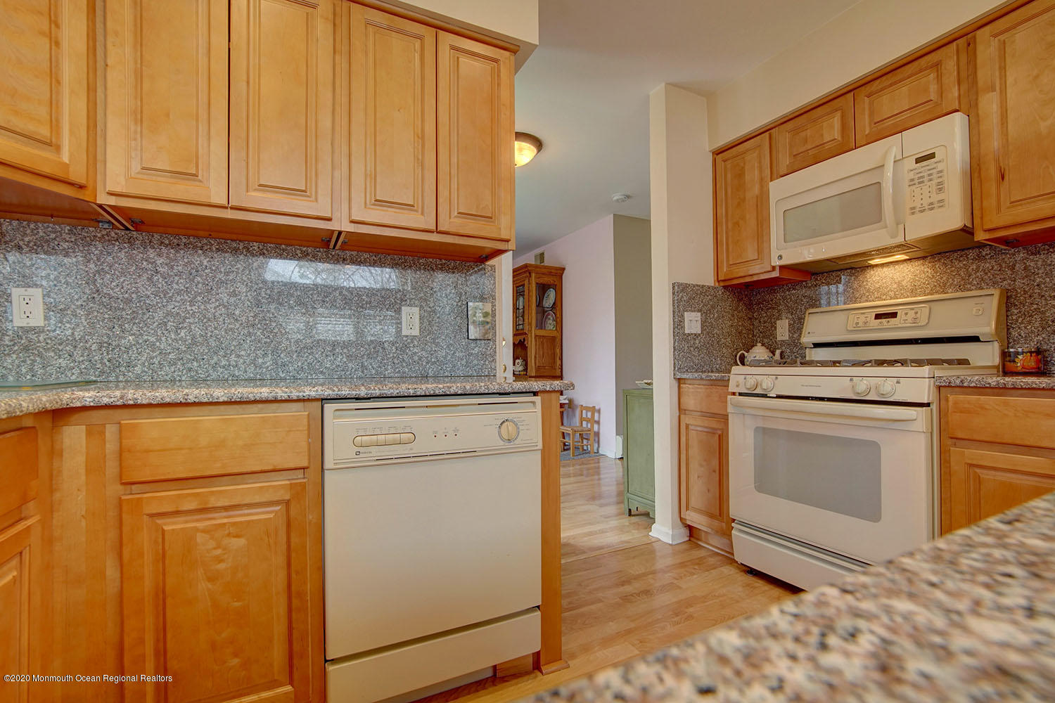 10 Clyde Square Jackson, NJ 08527 - Photo 9 of 28 DSC07158And8more