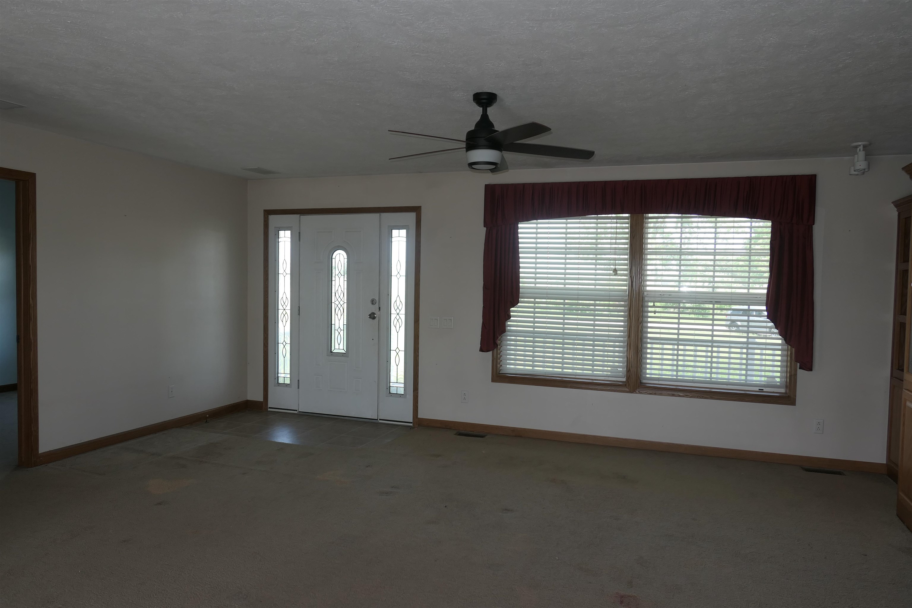 4657 Ball Road St. Louis, MI 48880 - Photo 8 of 41 1900473-7.JPG