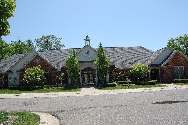 5126 Belmonte Drive, Unit 5 Rochester, MI 48306 - Photo 16 of 18 Club House