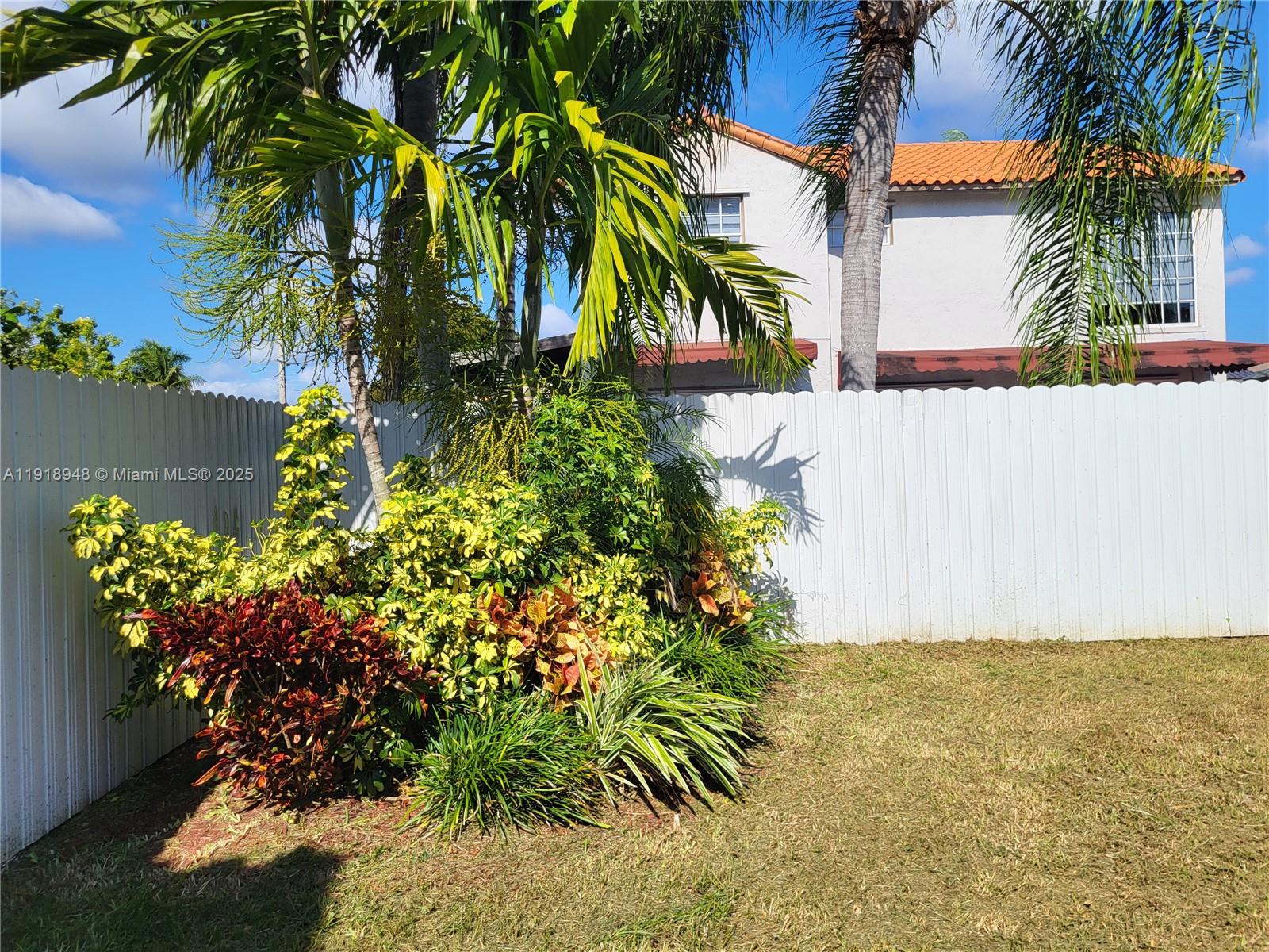 12309 Southwest 250th Street Homestead, FL 33032 - Photo 25 of 26 a view of a plants