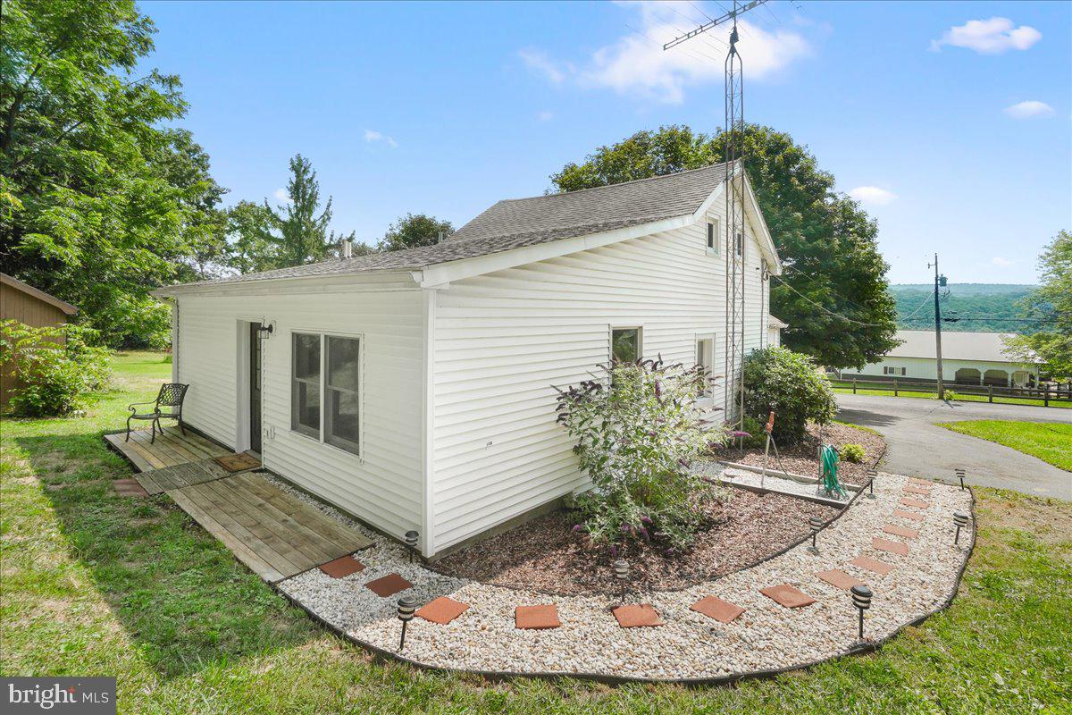 14008 Brown Road Smithsburg, MD 21783 - Photo 19 of 30 Exterior