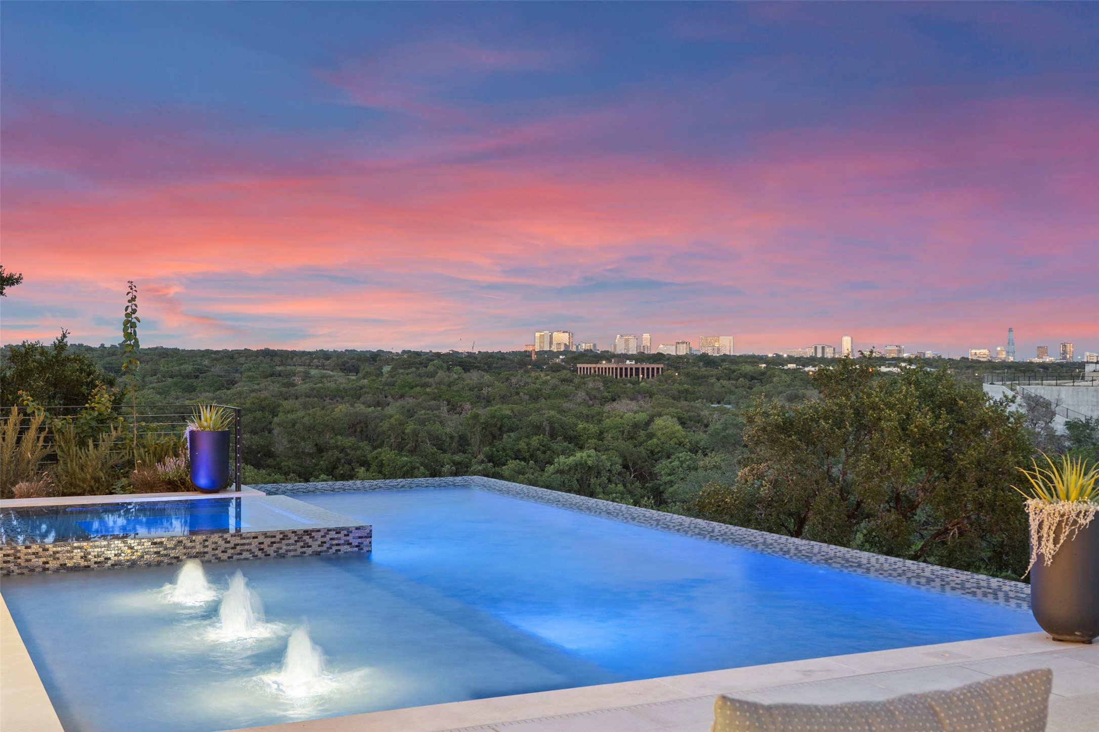 3111 Above Stratford Place Austin, TX 78746 - Photo 37 of 40 a view of a outdoor space with mountain view