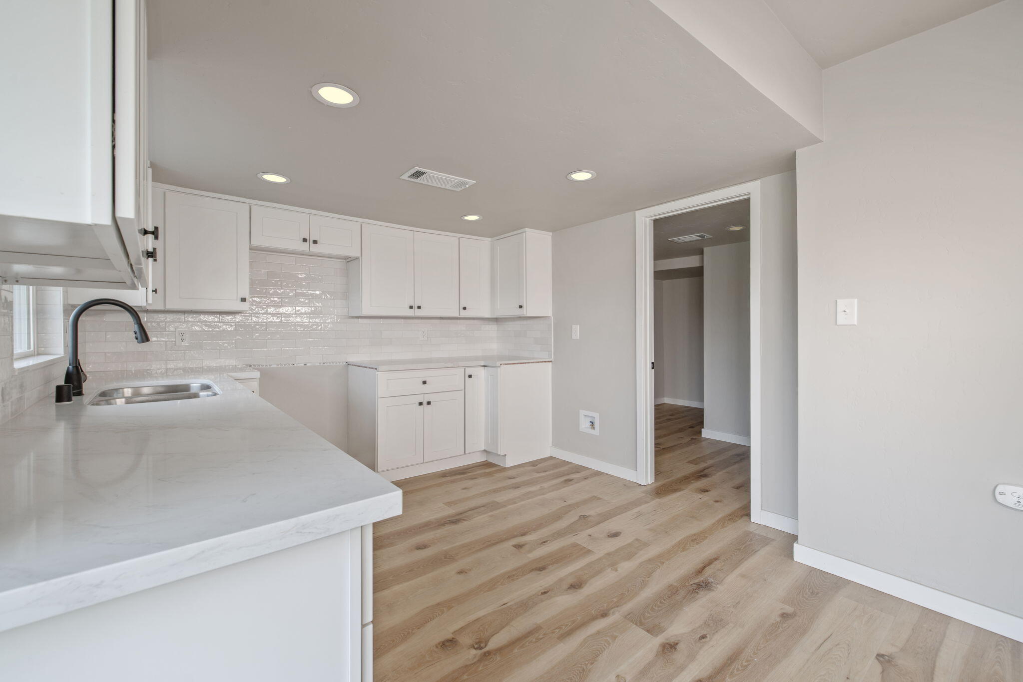 1175 West Maple Street Exeter, CA 93221 - Photo 23 of 32 23