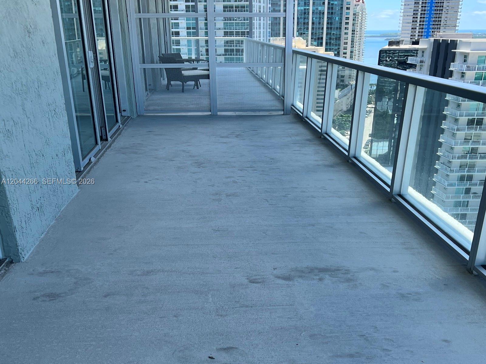 79 Southwest 12th Street, Unit 2905S Miami, FL 33130 - Photo 18 of 30