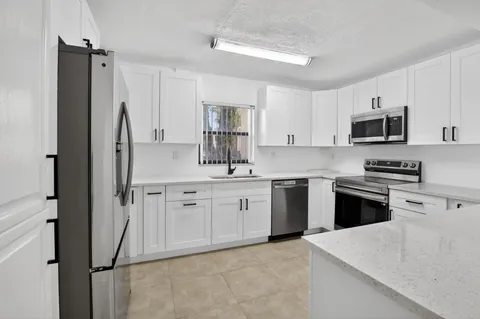 $439,900 | 11556 Northwest 1st Street, Plantation, FL 33325