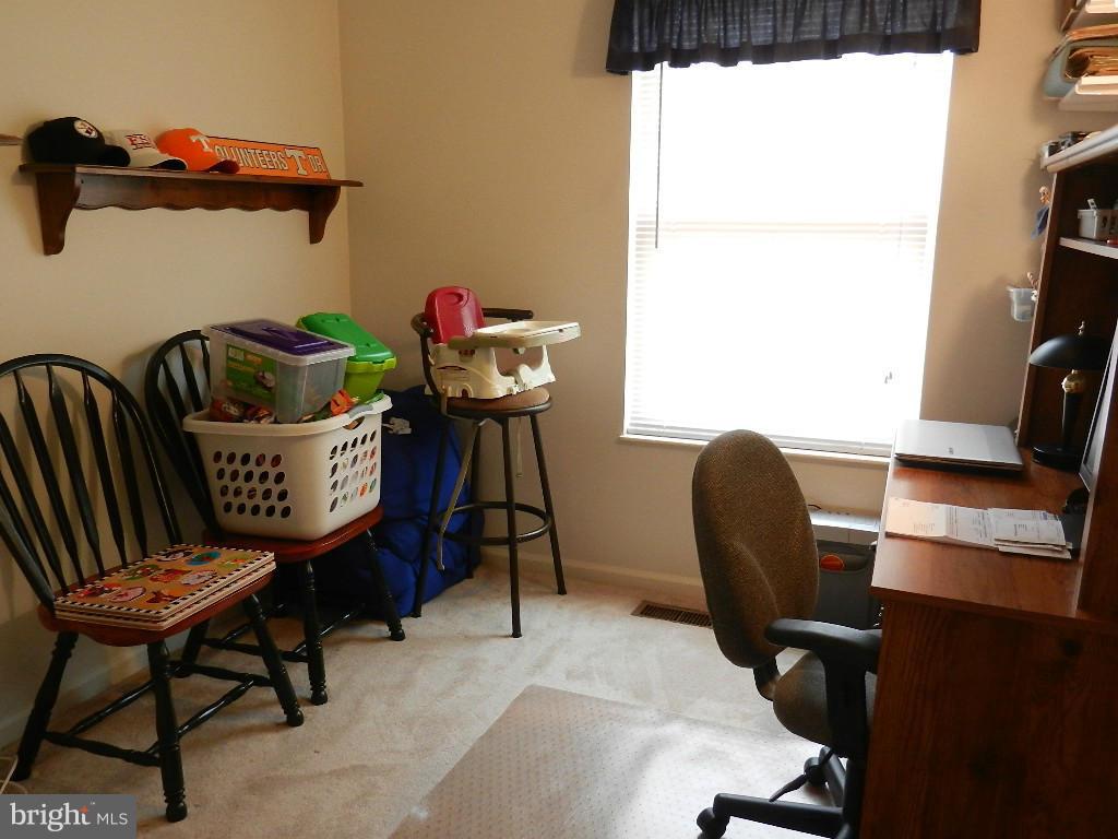 10337 Abbott Road Manassas, VA 20110 - Photo 19 of 30 Third Bedroom.