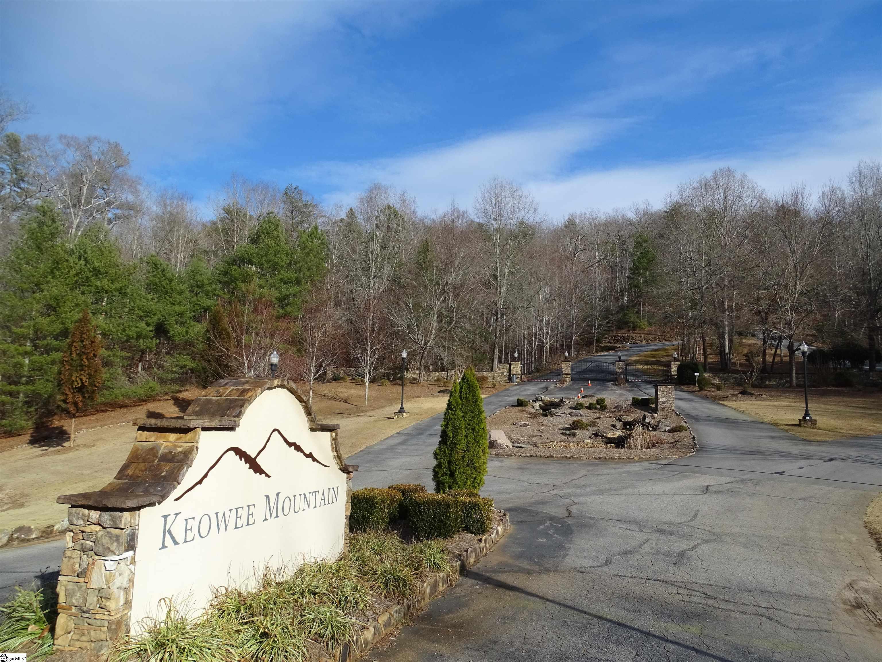 216 Gabriel Way Pickens, SC 29671 - Photo 2 of 27