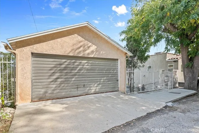 $799,000 | 3883 Filion Street, Los Angeles, CA 90065