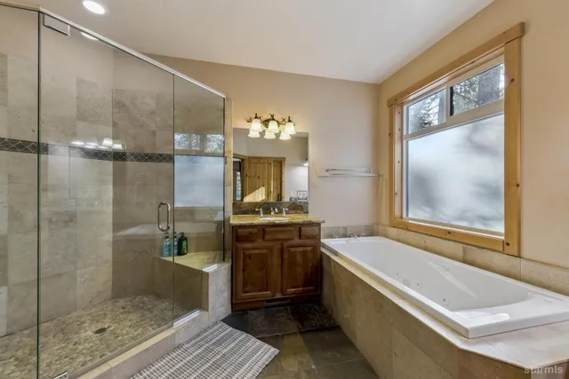 $1,088,000 | 1721 Nadowa Street, South Lake Tahoe, CA 96150