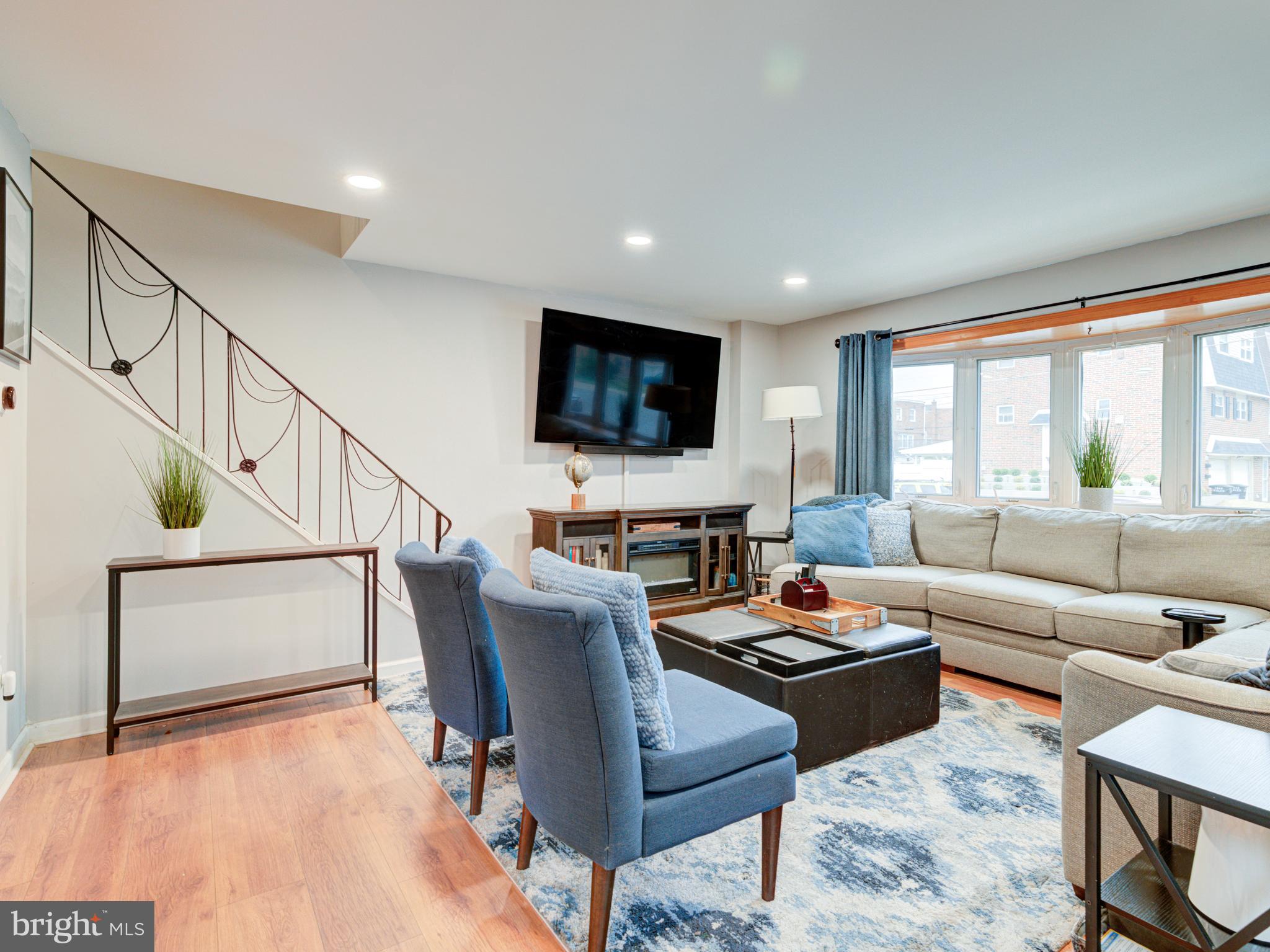 15079 London Road Philadelphia, PA 19116 - Photo 5 of 32 Gallery Image 5