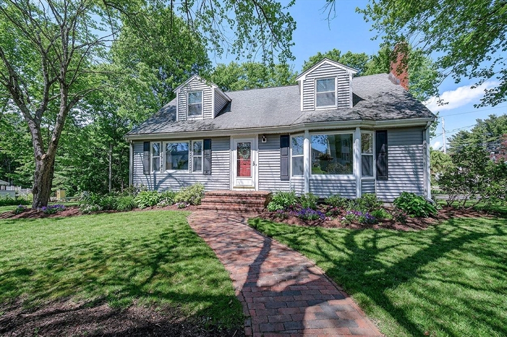1 Phyllis Road Foxboro, MA 02035 - Photo 1 of 36