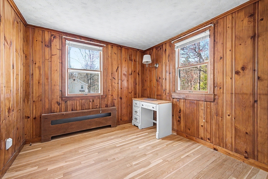 1 Phyllis Road Foxboro, MA 02035 - Photo 18 of 36
