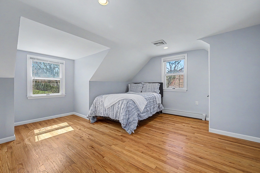 1 Phyllis Road Foxboro, MA 02035 - Photo 27 of 36