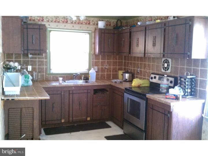 1209 Pinefield Road Newark, DE 19713 - Photo 3 of 12